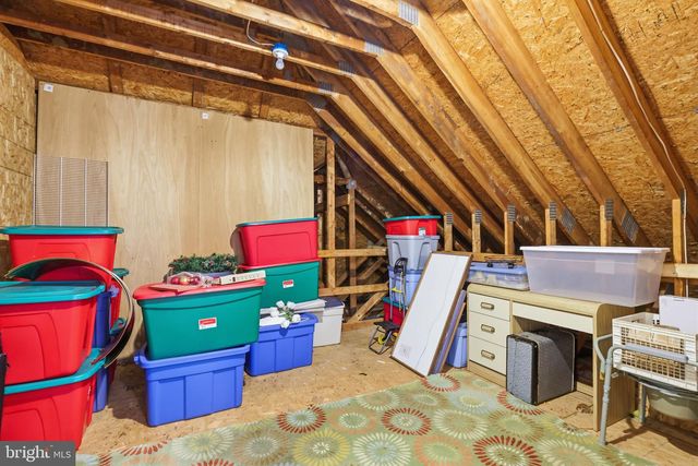 28 BLUEBONNET RD, Langhorne, PA 19047
