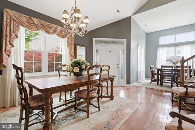 28 BLUEBONNET RD, Langhorne, PA 19047