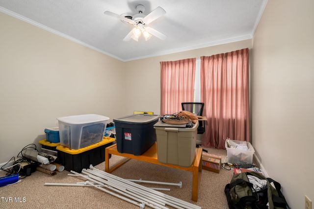 1712 Willowood Court, Johnson City, TN 37604