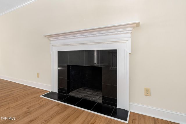 1712 Willowood Court, Johnson City, TN 37604