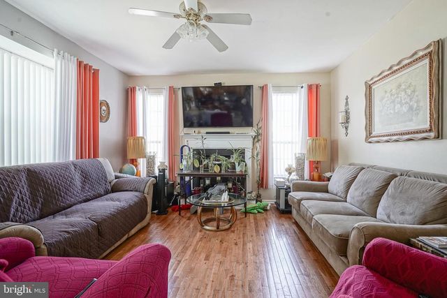 100 CROMWELL CT, Egg Harbor Township, NJ 08234