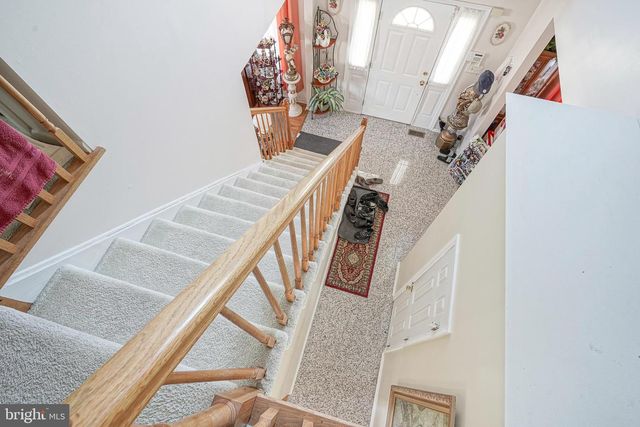 100 CROMWELL CT, Egg Harbor Township, NJ 08234