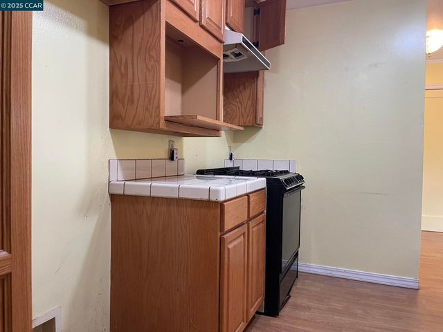 1928 Chestnut Ave, Antioch, CA 94509