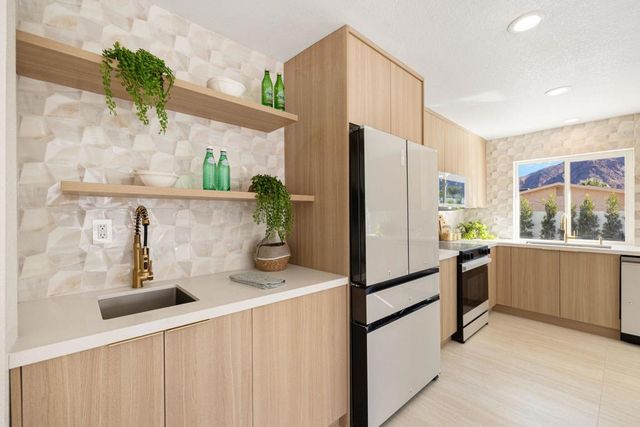 53770 Avenida Obregon, La Quinta, CA 92253