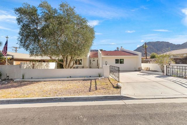 53770 Avenida Obregon, La Quinta, CA 92253