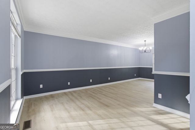 814 Shadow Lakes Drive, Lithonia, GA 30058