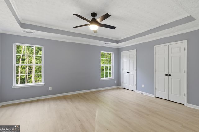 814 Shadow Lakes Drive, Lithonia, GA 30058