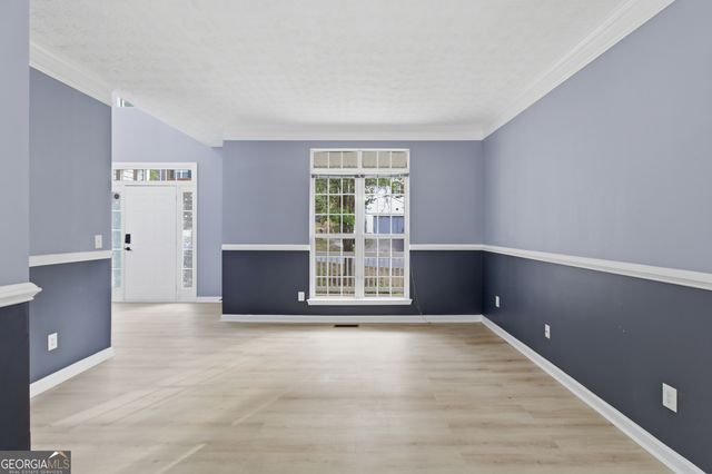 814 Shadow Lakes Drive, Lithonia, GA 30058