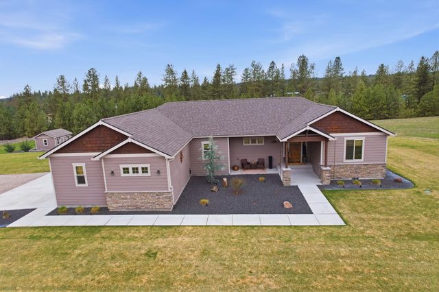 31914 N Zander Ln, Chattaroy, WA 99003