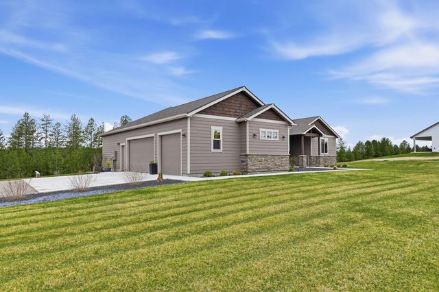 31914 N Zander Ln, Chattaroy, WA 99003