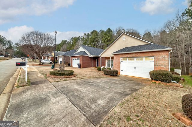 140 Astilbe Meadow Drive, Locust Grove, GA 30248