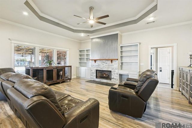 36340 Lucas Dr, Denham Springs, LA 70706