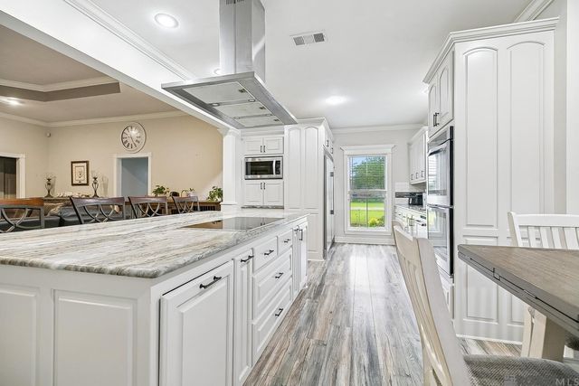 36340 Lucas Dr, Denham Springs, LA 70706