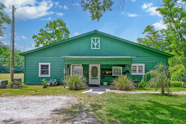 157 Gallashaw Road, Summerville, SC 29483