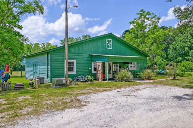 157 Gallashaw Road, Summerville, SC 29483