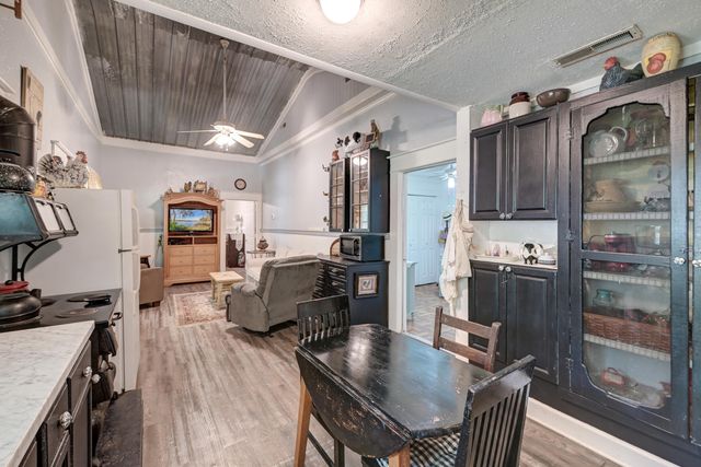 157 Gallashaw Road, Summerville, SC 29483
