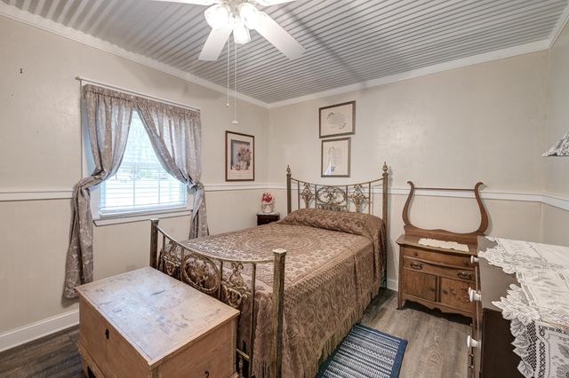 157 Gallashaw Road, Summerville, SC 29483