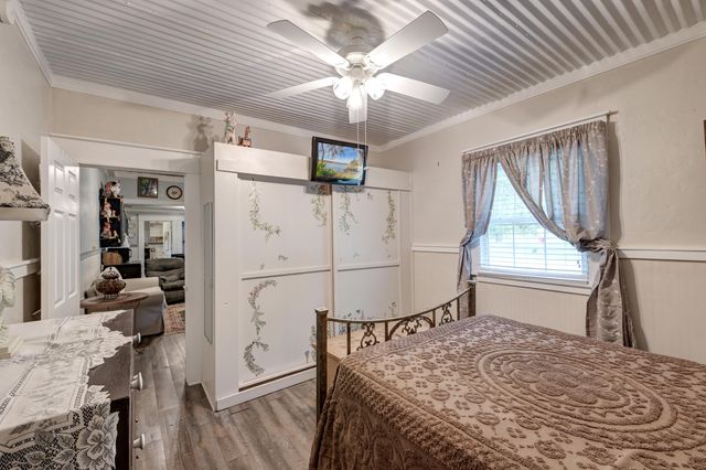 157 Gallashaw Road, Summerville, SC 29483