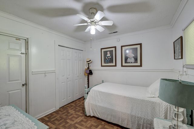 157 Gallashaw Road, Summerville, SC 29483