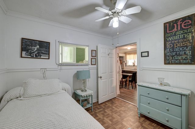 157 Gallashaw Road, Summerville, SC 29483