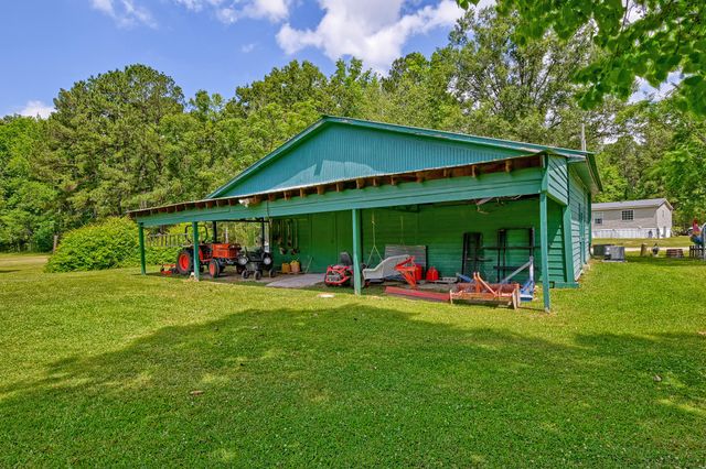 157 Gallashaw Road, Summerville, SC 29483