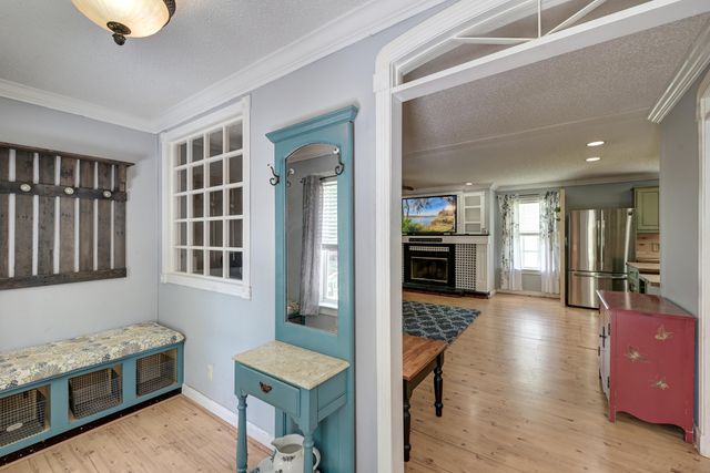157 Gallashaw Road, Summerville, SC 29483