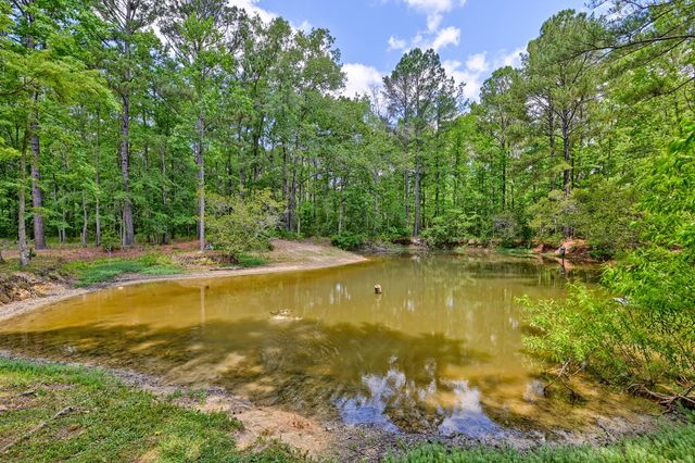 157 Gallashaw Road, Summerville, SC 29483