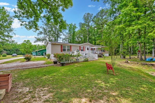 157 Gallashaw Road, Summerville, SC 29483