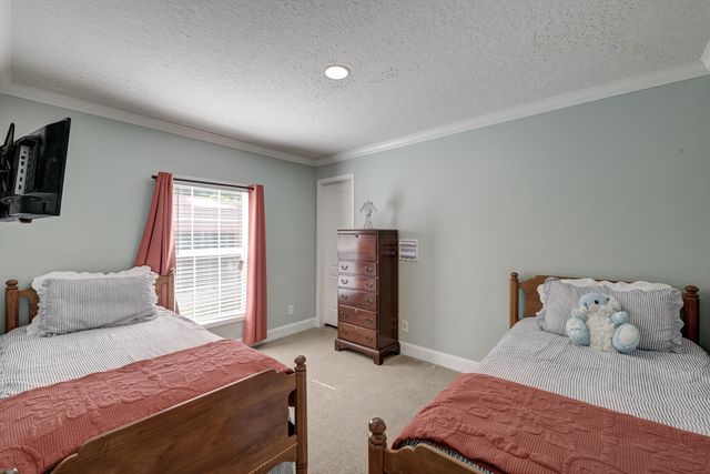 157 Gallashaw Road, Summerville, SC 29483