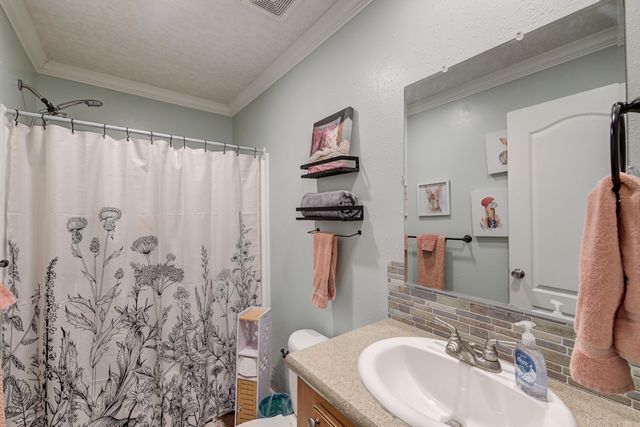 157 Gallashaw Road, Summerville, SC 29483