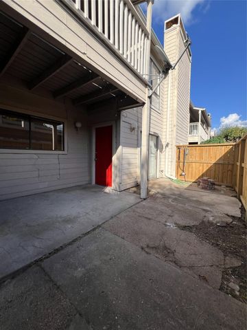 9522 Pagewood Lane 9522, Houston, TX 77063