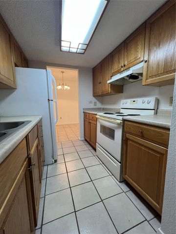 9522 Pagewood Lane 9522, Houston, TX 77063