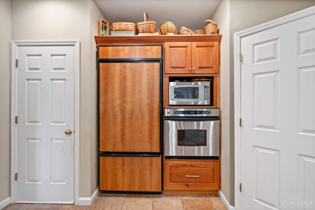 945 S Nixon Camp Road, Turtle Creek Twp, OH 45054