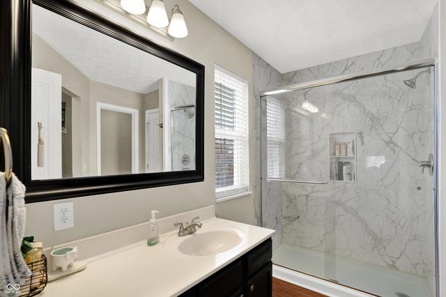 9682 Indigo Lane, Fishers, IN 46038