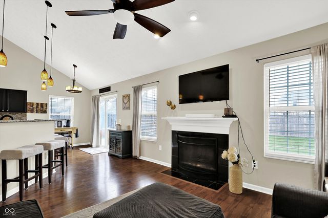 9682 Indigo Lane, Fishers, IN 46038