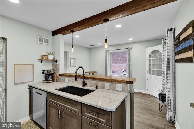 617 MEADE TC, Reading, PA 19607