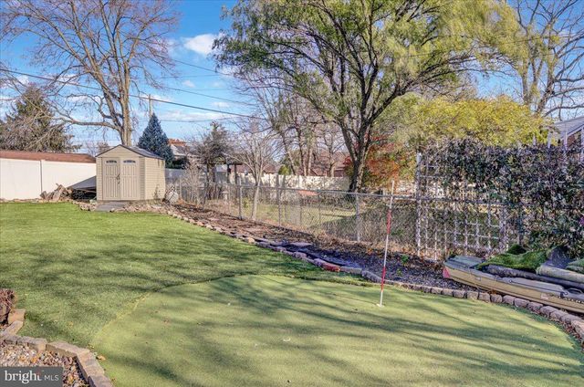 617 MEADE TC, Reading, PA 19607