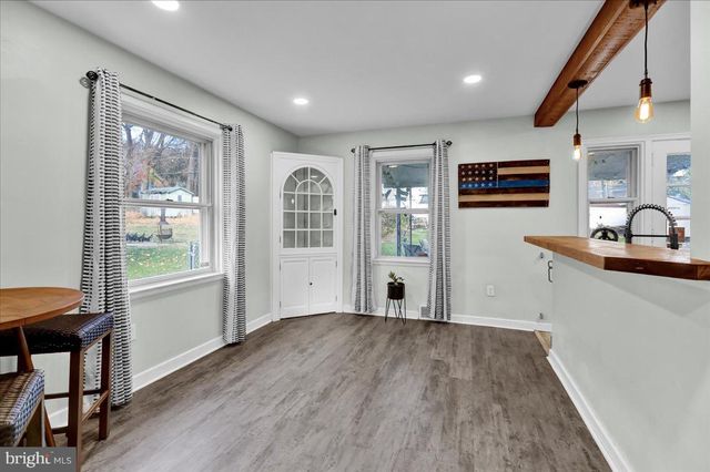 617 MEADE TC, Reading, PA 19607