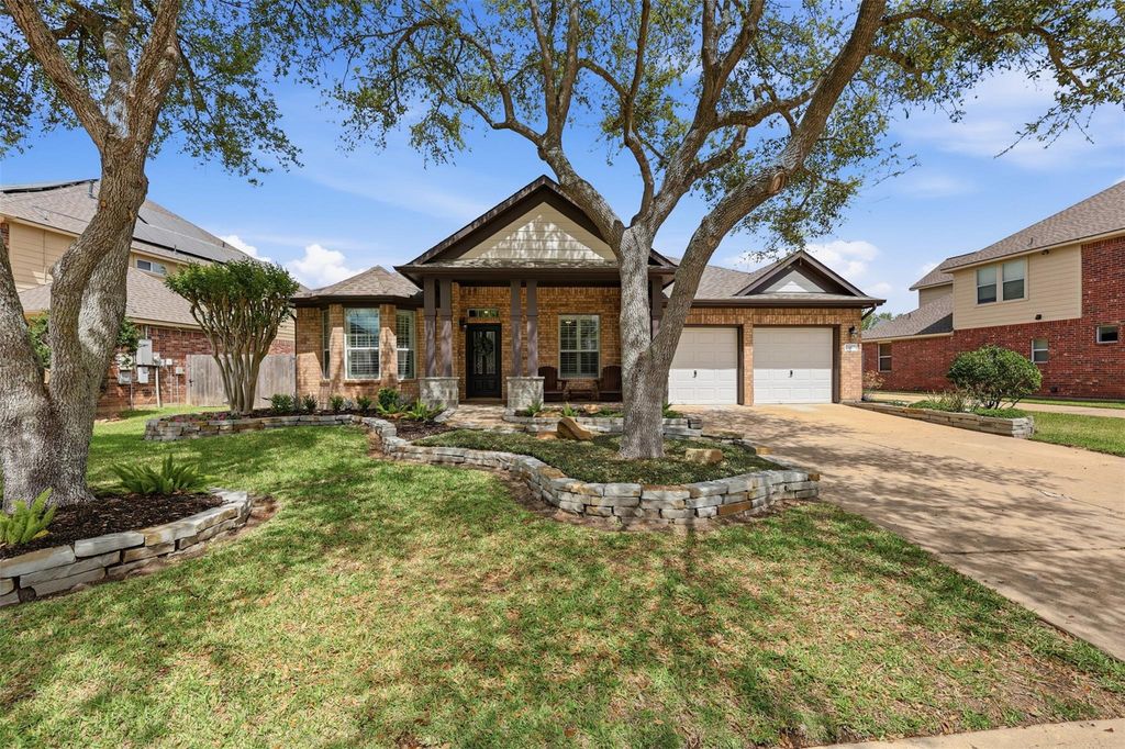 11403 Starlight Bay Street, Pearland, TX 77584