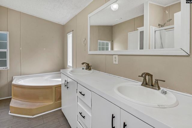 60 MAPLE Lane, Newberry, SC 29108