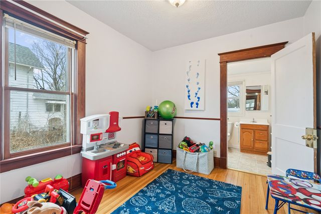 314 Main Street, Center Point, IA 52213