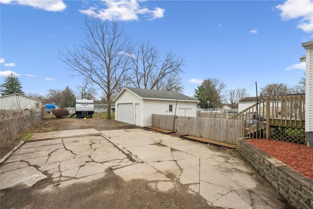 314 Main Street, Center Point, IA 52213