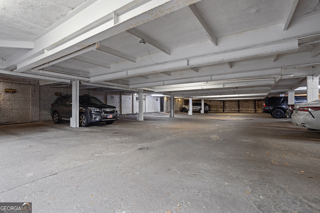 30 Collier Road 8, Atlanta, GA 30309