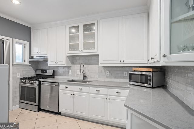 30 Collier Road 8, Atlanta, GA 30309