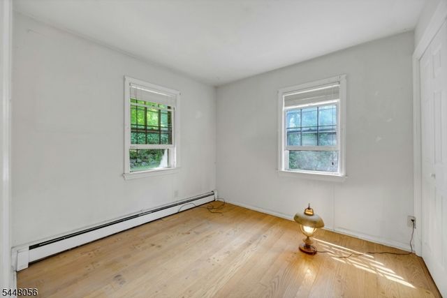 51 Laurel Dr, Wayne Twp., NJ 07470