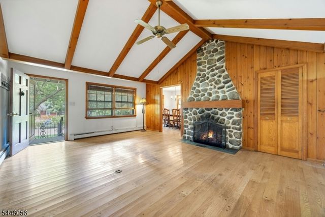 51 Laurel Dr, Wayne Twp., NJ 07470