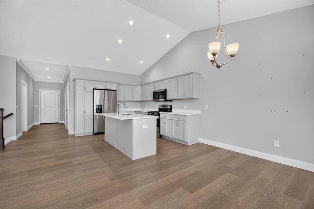 5555 E Creekside Lane 0, Bettendorf, IA 52722
