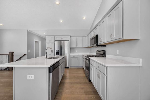 5555 E Creekside Lane 0, Bettendorf, IA 52722