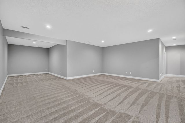 5555 E Creekside Lane 0, Bettendorf, IA 52722