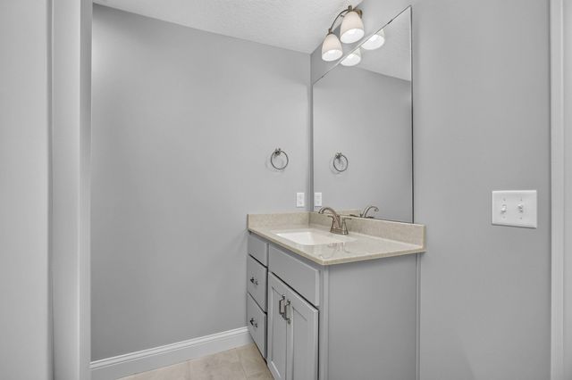 5555 E Creekside Lane 0, Bettendorf, IA 52722